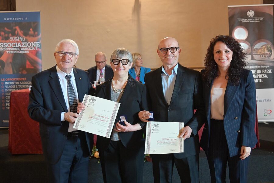 Lavoro e legalità: premiati i Maestri del Commercio, il procuratore De Lucia e Violante