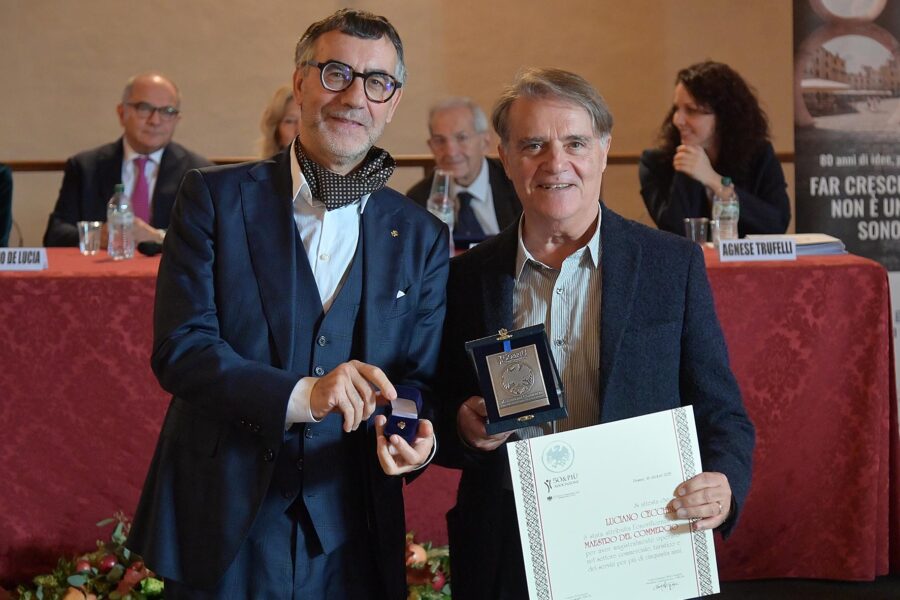 Lavoro e legalità: premiati i Maestri del Commercio, il procuratore De Lucia e Violante