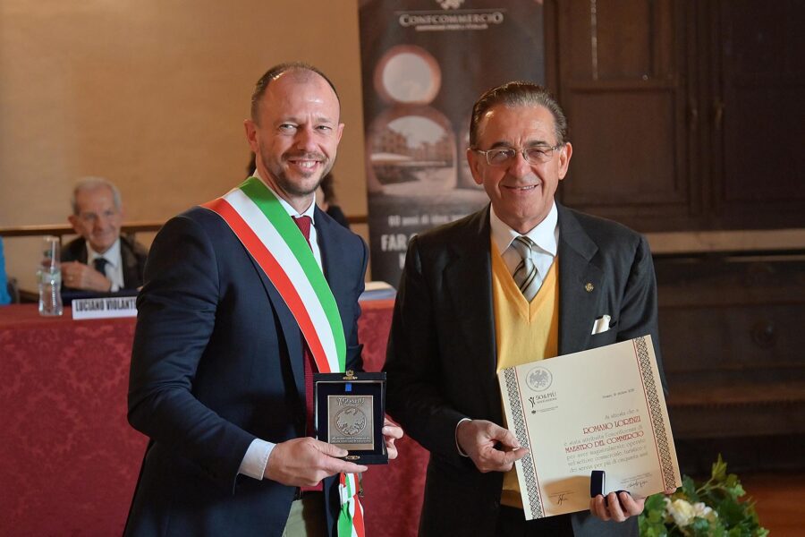 Lavoro e legalità: premiati i Maestri del Commercio, il procuratore De Lucia e Violante