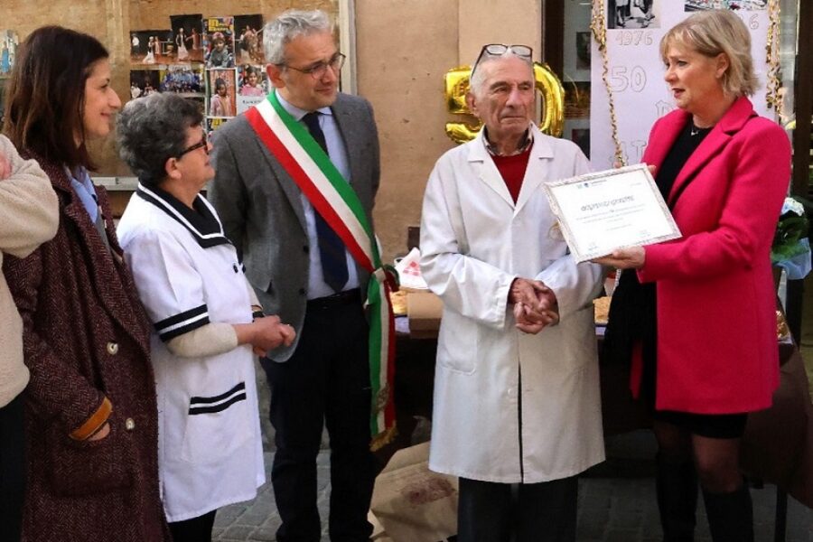 Traguardo storico a Urbania per l’attività di Giuseppe Carnevali